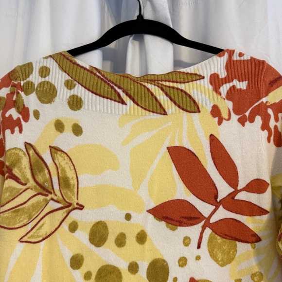 Soft Surroundings Desert Sage Floral Knit Top Lightweight Women’s Small - Picture 7 of 9